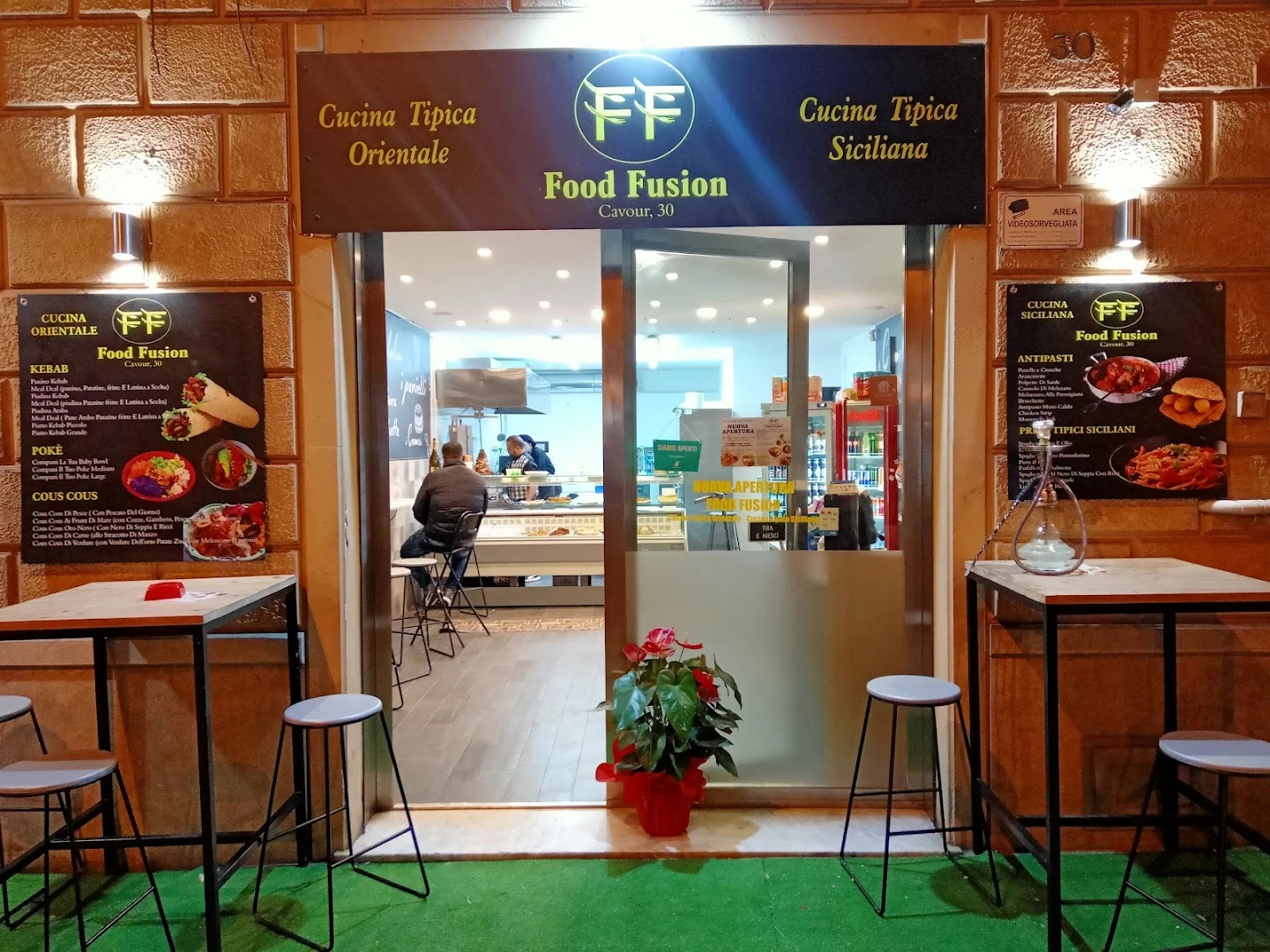 FOOD FUSION Cavour 30 · Photos 1